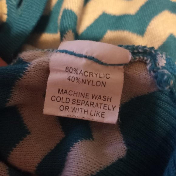 Jon & Anna sweater chevron pattern - Picture 6 of 7